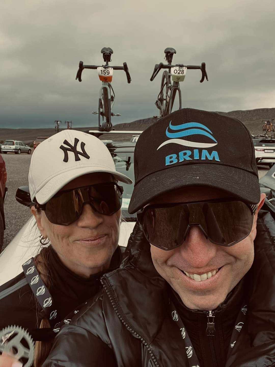 Hjólreiðakona og hjólreiðamaður Bjarts 2023